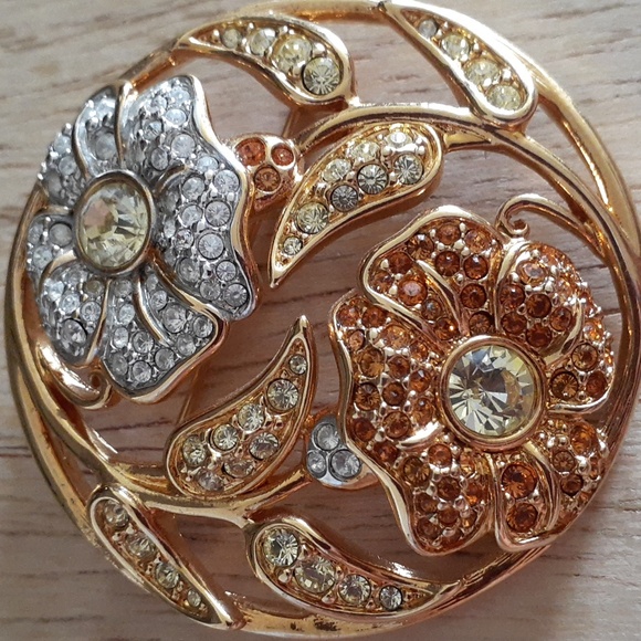 Authentic Swarovski Crystal Swan Stamped 2001 Flower Brooch E103 - Picture 17 of 17